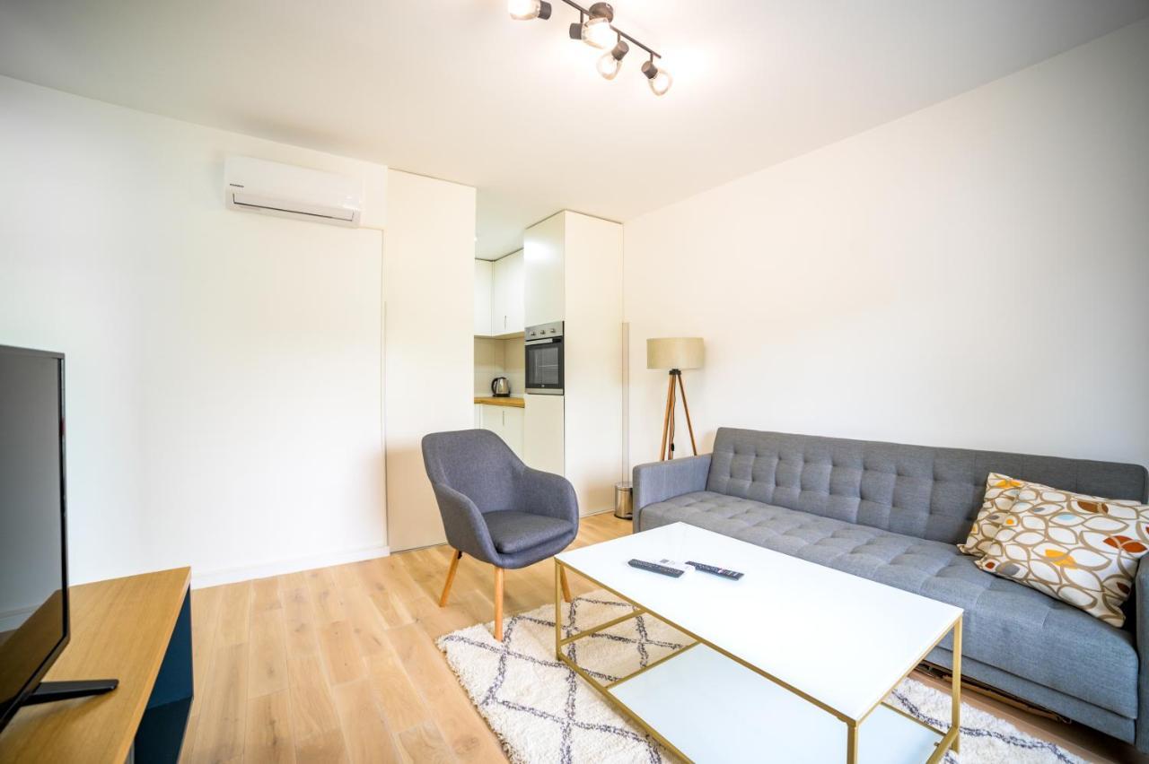 טוזלה Sun Square Apartments מראה חיצוני תמונה