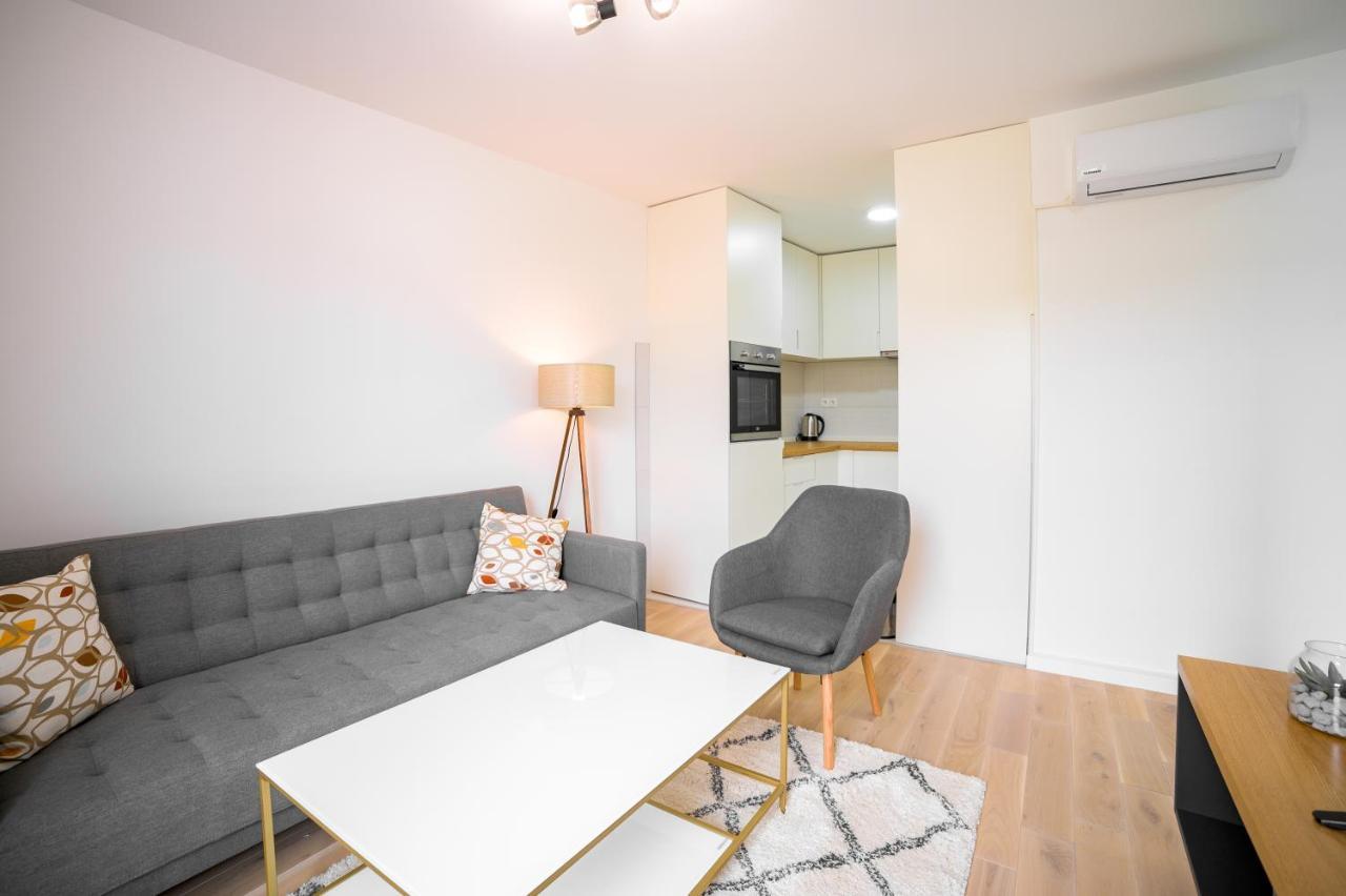 טוזלה Sun Square Apartments מראה חיצוני תמונה