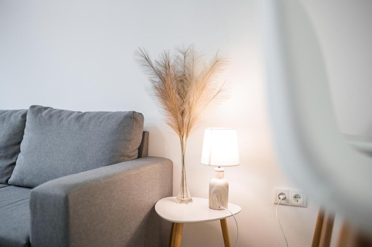 טוזלה Sun Square Apartments מראה חיצוני תמונה