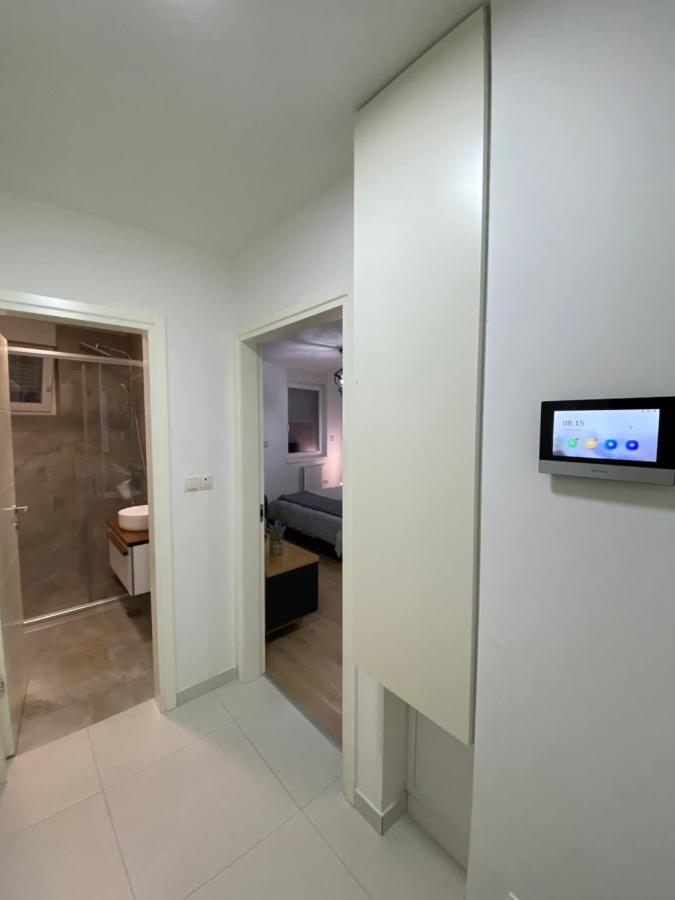 טוזלה Sun Square Apartments מראה חיצוני תמונה